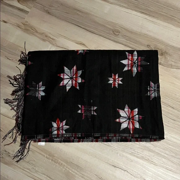NWOT Maurices Black Plaid Scarf with Red and Gray Star Accents - Picture 4 of 4